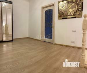 Дом 366м², 2-этажный, участок 8 сот.