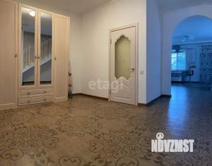 Дом 366м², 2-этажный, участок 8 сот.