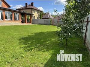 Коттедж 225м², 2-этажный, участок 10 сот.