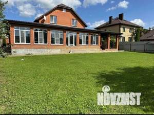 Коттедж 225м², 2-этажный, участок 10 сот.