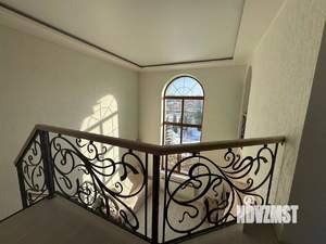 Таунхаус 400м&sup2;, 3-этажный, на длительный срок, 