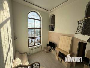 Таунхаус 400м&sup2;, 3-этажный, на длительный срок, 