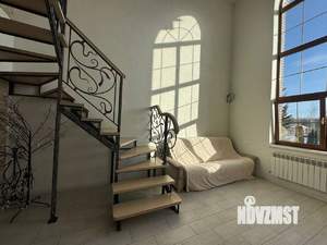 Таунхаус 400м&sup2;, 3-этажный, на длительный срок, 