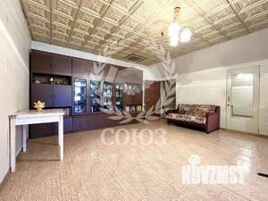 Дом 208м&sup2;, 2-этажный, на длительный срок, 