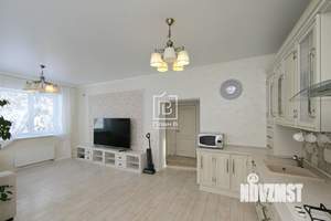 Коттедж 150м&sup2;, 2-этажный, на длительный срок, 