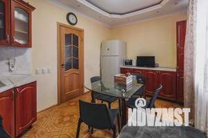 Дом 211м², 2-этажный, посуточно, 