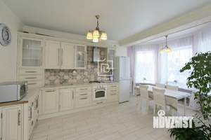 Коттедж 150м&sup2;, 2-этажный, на длительный срок, 