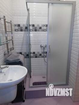 Таунхаус 200м&sup2;, 3-этажный, на длительный срок, 