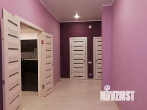 Таунхаус 200м&sup2;, 3-этажный, на длительный срок, 