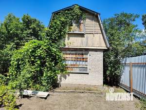 Дом 30м&sup2;, 2-этажный, участок 4 сот.  