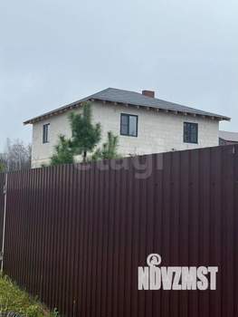 Дом 170м&sup2;, 2-этажный, участок 11 сот.  