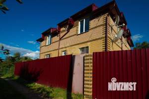 Дом 240м&sup2;, 2-этажный, участок 15 сот.  