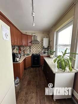 Дом 160м&sup2;, 2-этажный, участок 6 сот.  