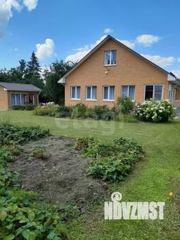 Дом 130м&sup2;, 2-этажный, участок 15 сот.  