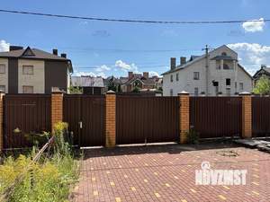 Таунхаус 280м&sup2;, 3-этажный, участок 5 сот.  