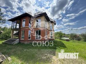 Дача 367м&sup2;, 3-этажный, участок 9 сот.  