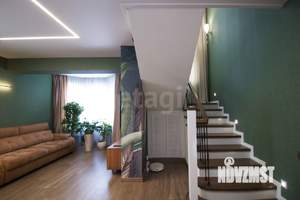 Дом 114м&sup2;, 2-этажный, участок 10 сот.  