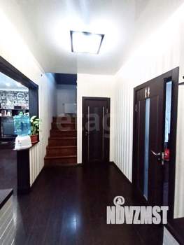 Дом 160м&sup2;, 2-этажный, участок 11 сот.  