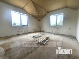 Дом 183м&sup2;, 2-этажный, участок 12 сот.  