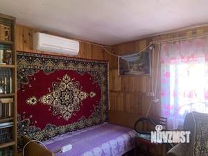 Дом 30м², 2-этажный, участок 5 сот.  
