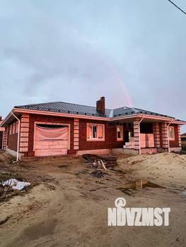 Дом 220м&sup2;, 1-этажный, участок 9 сот.  