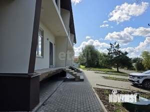Таунхаус 270м², 3-этажный, участок 12 сот.  