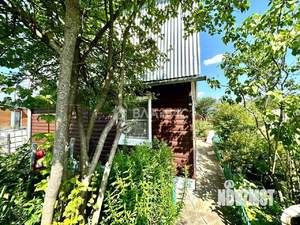 Дача 70м&sup2;, 2-этажный, участок 10 сот.  