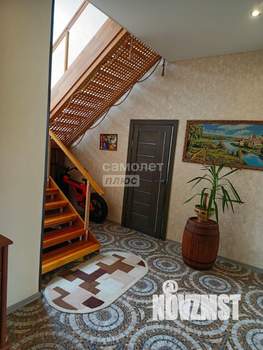 Коттедж 290м&sup2;, 4-этажный, участок 9 сот.  