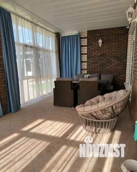 Дом 160м&sup2;, 1-этажный, участок 8 сот.  