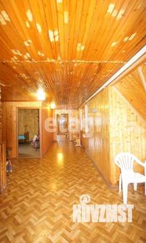 Дом 260м&sup2;, 2-этажный, участок 10 сот.  