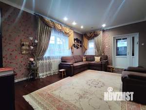 Дом 153м&sup2;, 2-этажный, участок 4 сот.  