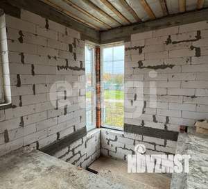 Дом 135м&sup2;, 2-этажный, участок 10 сот.  