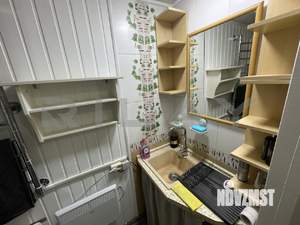 Дом 60м², 2-этажный, участок 10 сот.  