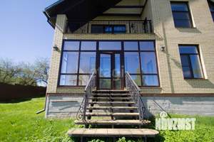 Дом 339м&sup2;, 3-этажный, участок 13 сот.  