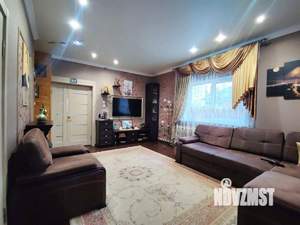 Дом 153м&sup2;, 2-этажный, участок 4 сот.  