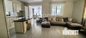 Дом 242м&sup2;, 2-этажный, участок 11 сот.  