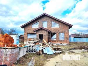 Дом 271м&sup2;, 2-этажный, участок 10 сот.  