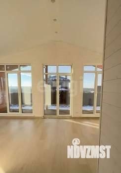 Дом 103м&sup2;, 1-этажный, участок 5 сот.  