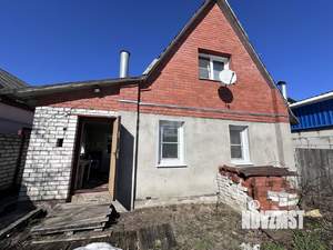 Дом 38м&sup2;, 2-этажный, участок 2 сот.  