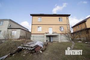 Дом 291м&sup2;, 3-этажный, участок 291 сот.  