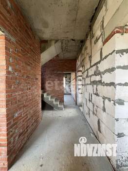 Дом 170м&sup2;, 2-этажный, участок 9 сот.  