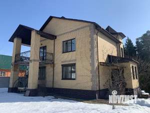 Дом 300м&sup2;, 3-этажный, участок 15 сот.  