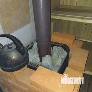 Дом 100м&sup2;, 2-этажный, участок 42 сот.  