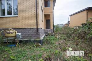 Дом 260м&sup2;, 2-этажный, участок 7 сот.  