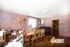 Дом 221м&sup2;, 2-этажный, участок 13 сот.  