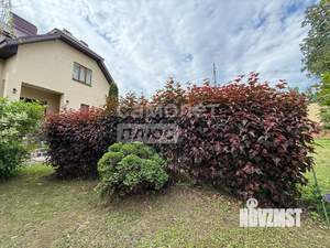 Дом 250м&sup2;, 3-этажный, участок 12 сот.  