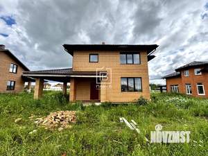 Дом 130м&sup2;, 2-этажный, участок 9 сот.  