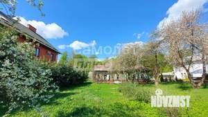 Дом 380м&sup2;, 3-этажный, участок 32 сот.  