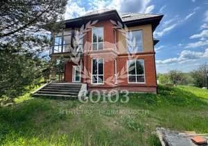 Дача 367м&sup2;, 3-этажный, участок 9 сот.  