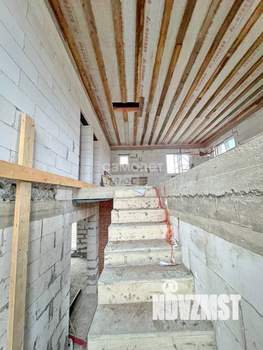 Дом 216м&sup2;, 2-этажный, участок 9 сот.  